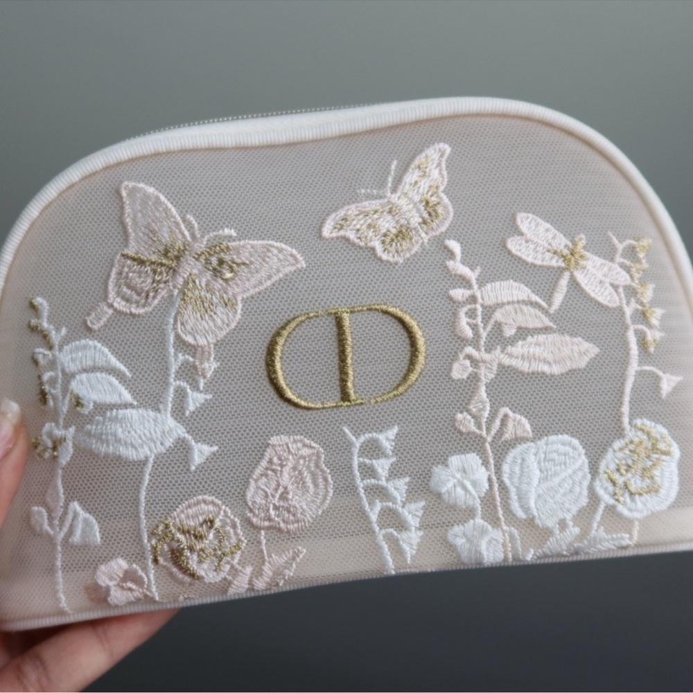 DIOR Limited-Edition Lucky Miss Ritual Butterfly Embroidered Pouch - Picture 2 of 7